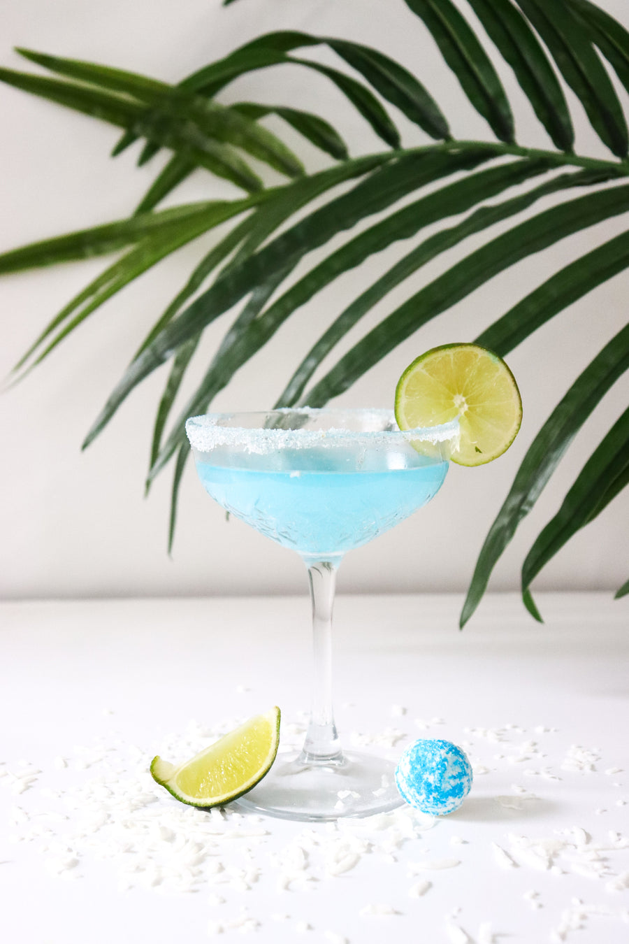 COCONUT MARGARITA - COCKTAIL BOMB