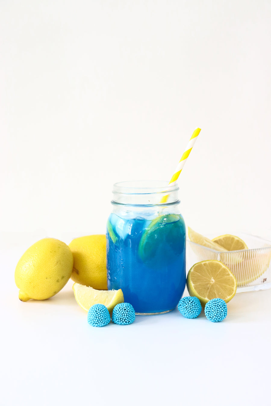 BLUE RASPBERRY LEMONADE - COCKTAIL BOMB