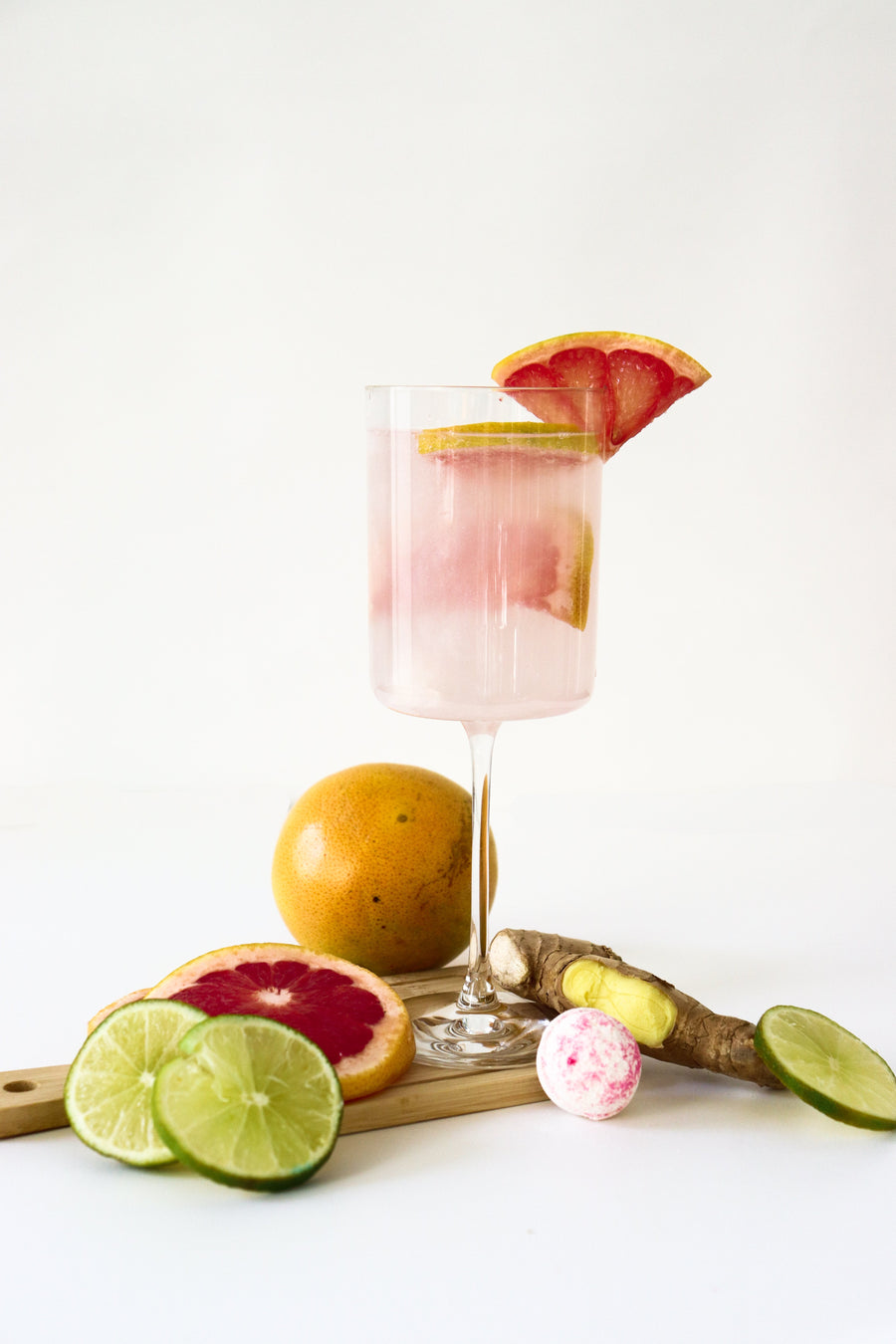 ROSE GINGER PALOMA - COCKTAIL BOMB